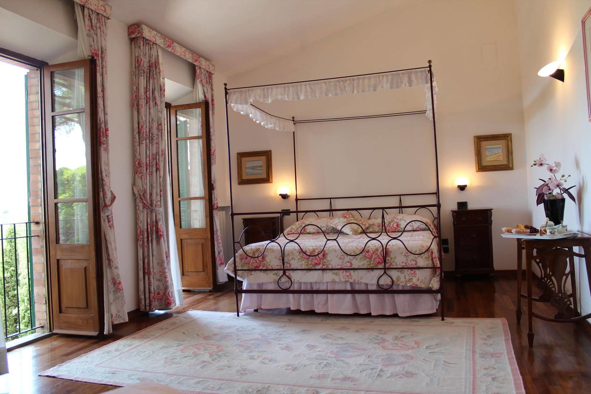 סיינה Villa Agostoli מראה חיצוני תמונה